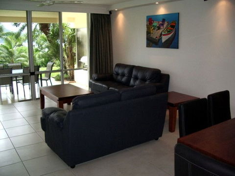 Hamilton Island Private Apartment - The Lodge - YWait Travel 1