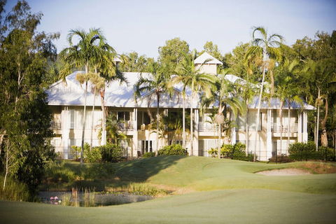 Paradise Links Resort - YWait Travel 0