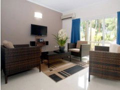 Rendezvous Reef Resort Port Douglas - YWait Travel 3