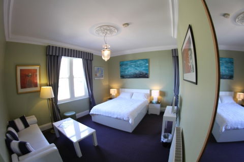 Jamison Guesthouse And The Rooster Restaurant - Holiday Sydney 4