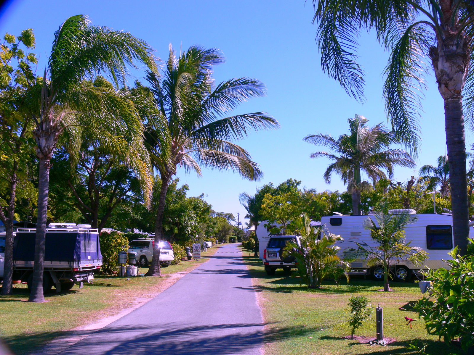Queens Beach Tourist Village - thumb 7