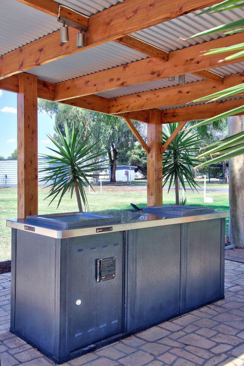 BIG4 Swan Hill - WA Accommodation 13