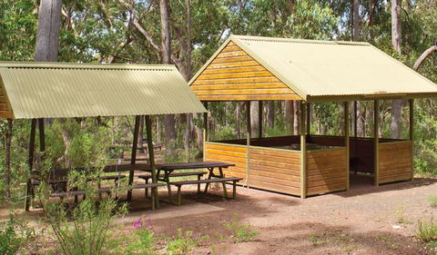 Bark Hut Picnic Area And Campground - Townsville Tourism 1