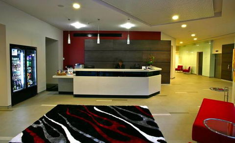 The Colmslie Hotel Suites & Conference Centre - WA Accommodation 3