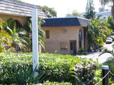 The Entrance Reef Resort - YWait Travel 0