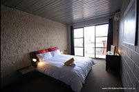 St Kilda Beach House - WA Accommodation 2