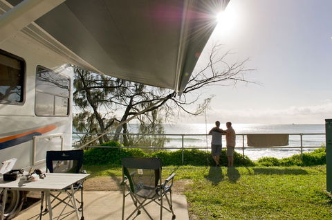 Mooloolaba Beach Holiday Park - YWait Travel 0