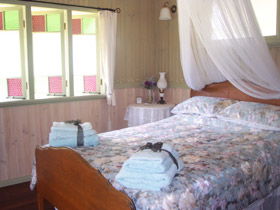 Flora Alba Accommodation - Townsville Tourism 0