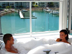 Beachside Magnetic Harbour Apartments - WA Accommodation 1