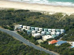 Castaway Cove Resort Noosa - WA Accommodation 0