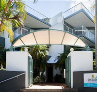 Dockside Holiday Apartments - YWait Travel