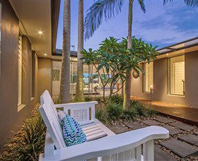 Malibu Shores At Vogue Holiday Homes - Holiday Sydney 3