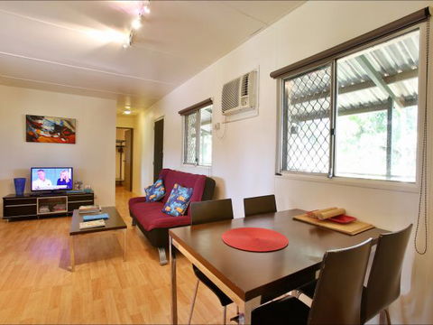 Berry Creek Bush Retreat - Carnarvon Accommodation 3