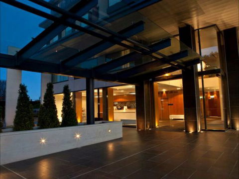 The Gateway Inn - Holiday Melbourne 2