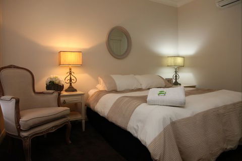 Apartments On-The-Park: Prince - Accommodation Yamba 1