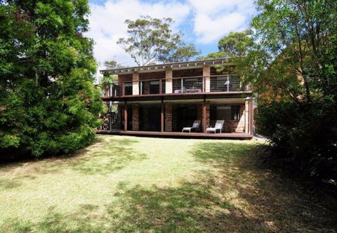 Aqua Leaf Apartment - Accommodation Airlie Beach 4