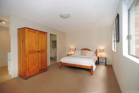 Aqua Leaf Apartment - Accommodation Airlie Beach 6