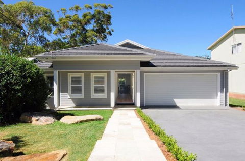 Aqua Leaf Apartment - Accommodation Airlie Beach 7