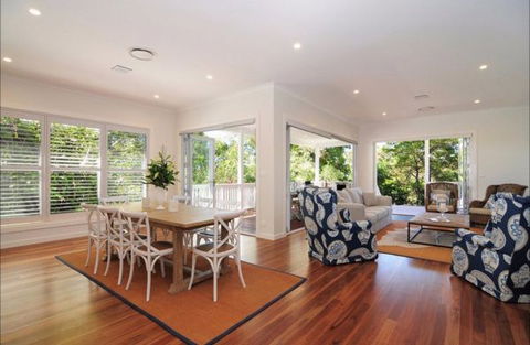 Aqua Leaf Apartment - Accommodation Airlie Beach 9