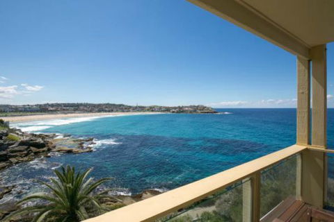 Jacques Avenue - Holiday Sydney 2