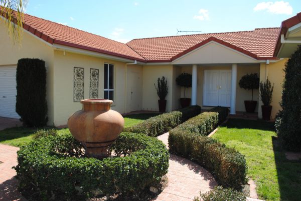 Waldara VIC Accommodation Australia