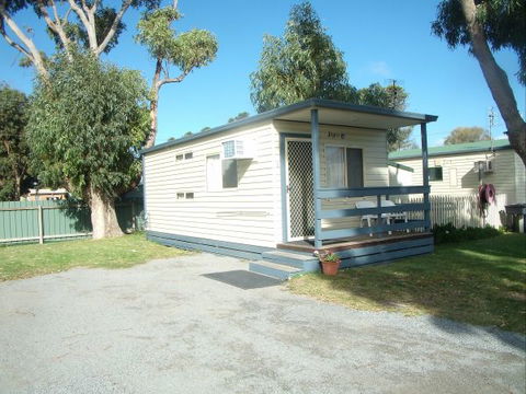 Elliston Waterloo Bay Tourist Park - Accommodation Kalgoorlie 9
