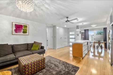 Mount Gambier Accommodation - Wagga Wagga Accommodation 0