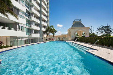 The Grand Apartments - Accommodation Find 9