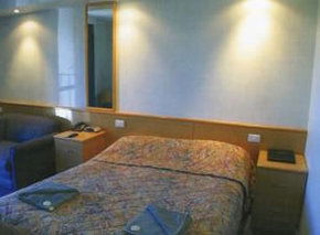 Commodore Motor Inn Mildura - YWait Travel 1