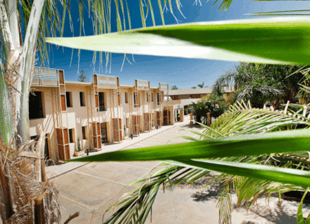 Aquarius Luxury Apartments - YWait Travel 2