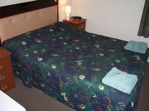 Twin City Motor Inn - YWait Travel 2