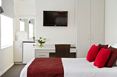 Governor Macquarie Motor Inn - Accommodation Australia 2