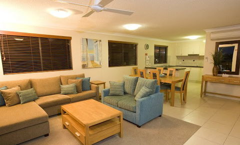 Riverdance Apartments - YWait Travel 4