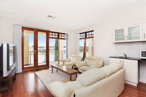 Il Grande Castello - Accommodation Australia 5