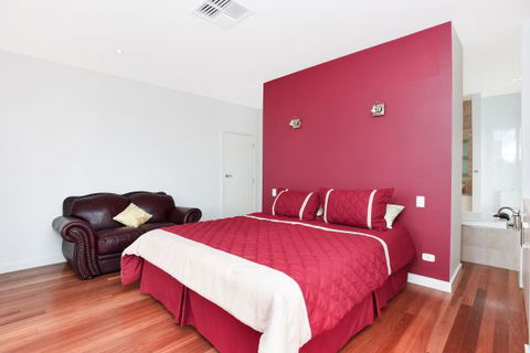 Il Grande Castello - Accommodation Australia 6