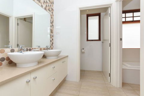 Il Grande Castello - Accommodation Australia 9
