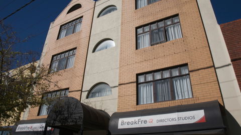 Breakfree Directors Studios - Holiday Sydney 0