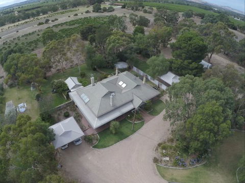 The Paddocks - Accommodation Airlie Beach 2