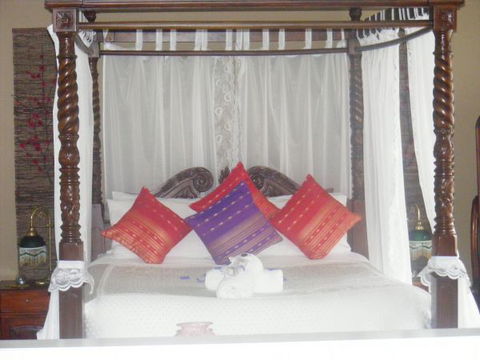 Weeroona Retreat B&B - Holiday Melbourne 6