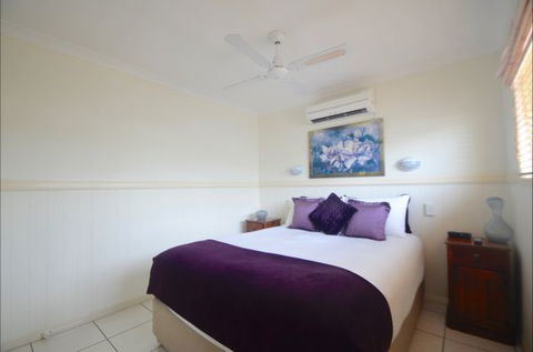 Barney Beach Accommodation - Holiday Melbourne 3