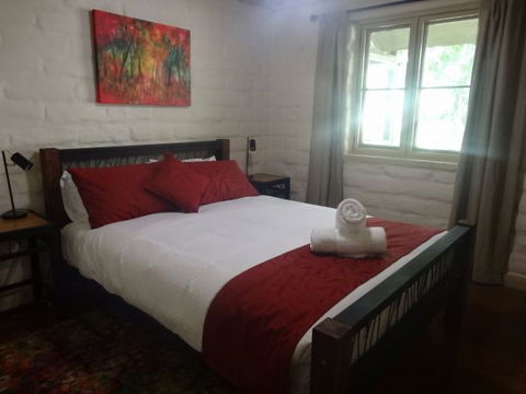 Shepherds Gully - Lightning Ridge Tourism 0