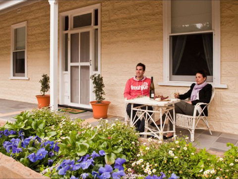 Brown's House Bed & Breakfast - Holiday Sydney 2
