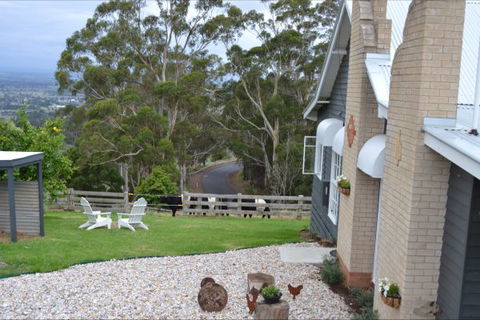 Clifden Cottage - Wagga Wagga Accommodation 0
