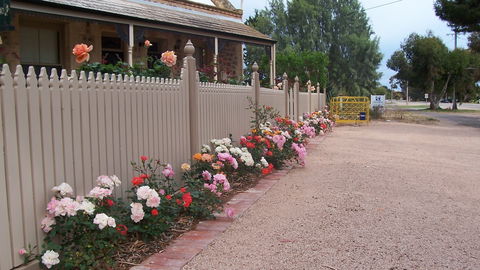 Amelia's Bed And Breakfast - Wagga Wagga Accommodation 0