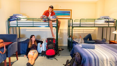 Adventure Backpackers - Gold Coast 4U 0