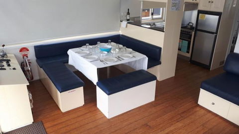 Luxury Afloat Hawkesbury River And Brooklyn - Byron Bay Accommodation 8