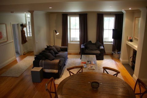 Barunah Plains Station - Cool Cottage - Holiday Melbourne 3