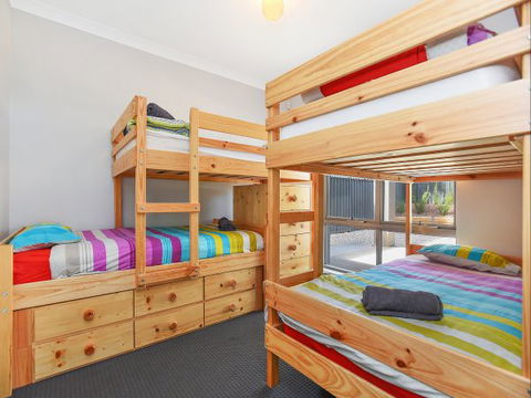 BEAUMONT HOUSE - Carnarvon Accommodation 7