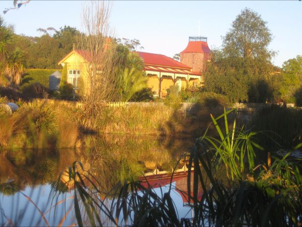 Spring Hill VIC WA Accommodation