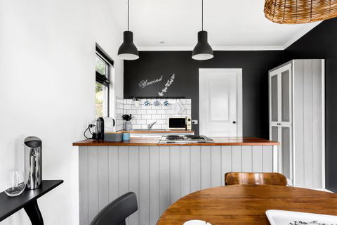 Karawatha Cottages B&B - Holiday Sydney 7